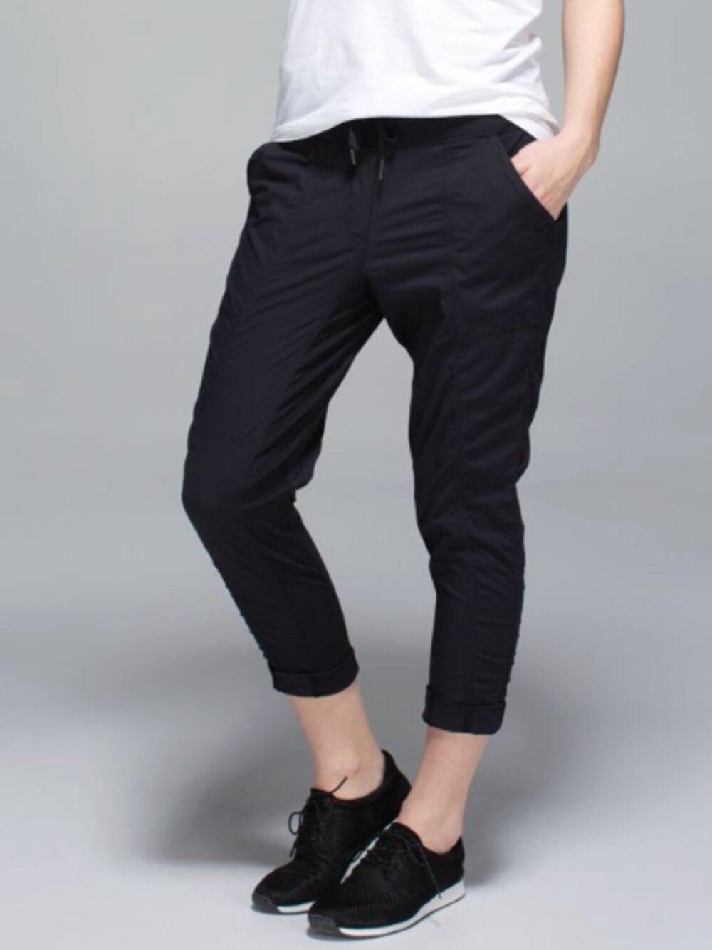 Lululemon Street to Studio Pant Black Unlined Size 4 Jogger Activewear